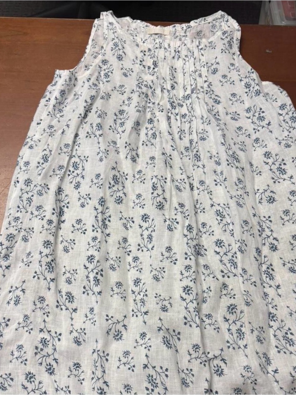 Lightweight White Floral Sleeveless Dress